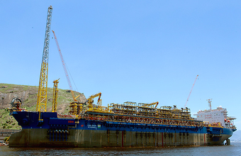 FPSO Cidade de Ilhabela chega ao Brasil