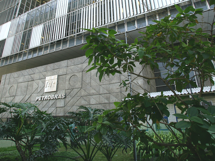 No dia 25/07 a Petrobras divulga o resultado de produção e vendas e no dia 01/08 o de desempenho financeiro do 2T19
