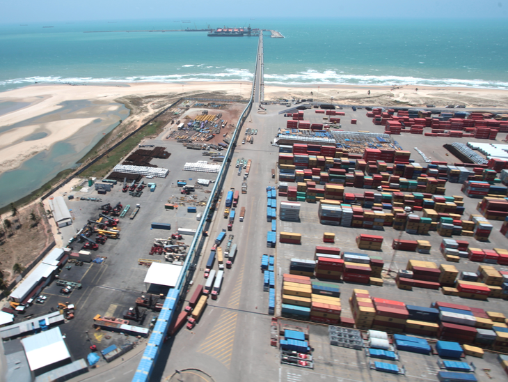 Porto do Pecém supera as 1000 pás eólicas movimentadas em 2021