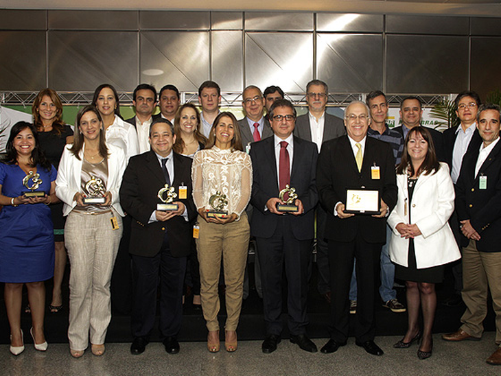 Petrobras premia fornecedores da área de abastecimento