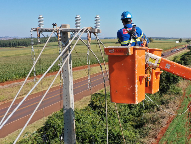 Infraestrutura elétrica do Oeste do PR vai receber mais de R$ 1 bilhão em investimentos nos próximos três anos