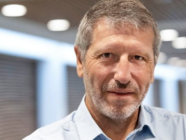 Schneider Electric reforça a economia verde ao abrir 2.500 vagas de emprego em todo o mundo