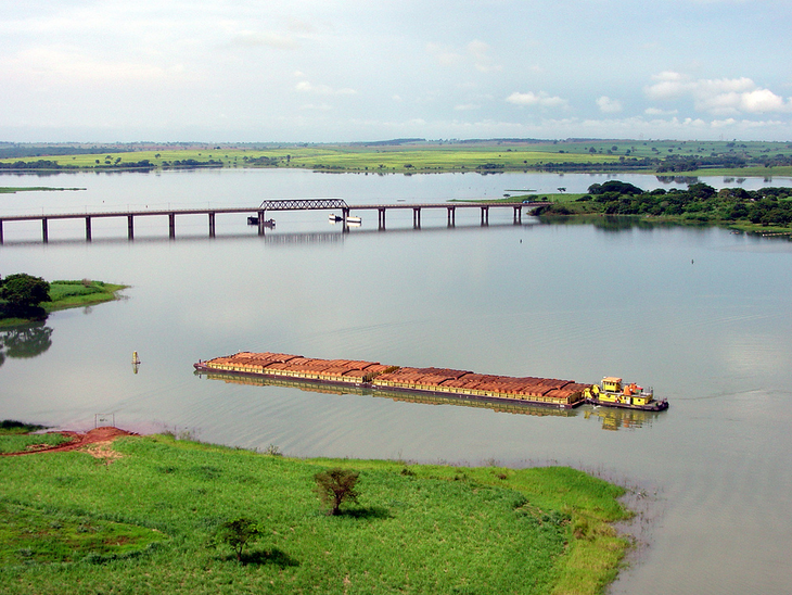 Governador Alckmin reativa navegação na Hidrovia Tietê-Paraná