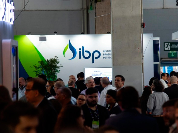 Exposição da Rio Pipeline 2025 destaca inovações em energia e logística