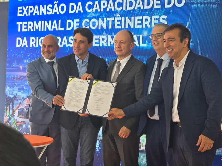 Terminal de contêineres do Porto do Rio de Janeiro recebe quase R$ 1 bilhão em investimentos
