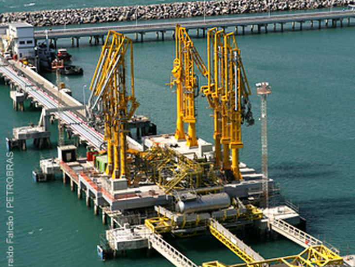 Inaugurado o primeiro terminal de regaseificação de GNL do país