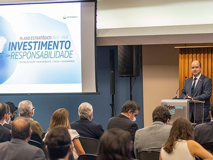 Petrobras anuncia 15 novas plataformas até 2026 em reunião do Conselho de Petróleo e Gás da Firjan