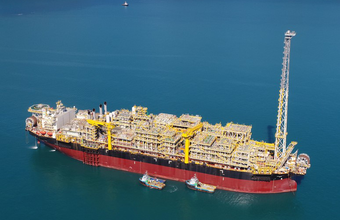 Construído e operado pela MODEC o FPSO Carioca começou produzir no campo de Sépia no pré-sal da Bacia de Santos