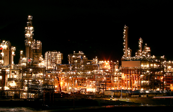 Redução de 0,9% no preço da gasolina nas refinarias é divulgada pela Petrobras