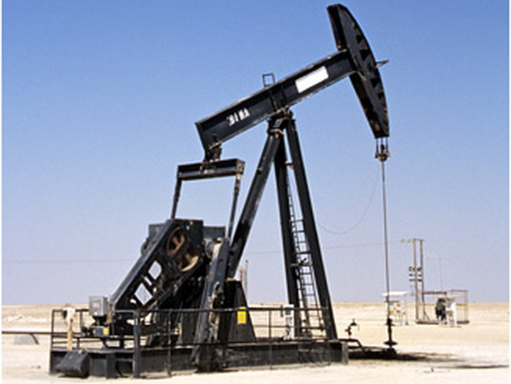 AIE pede aos produtores que coloquem mais petróleo no mercado