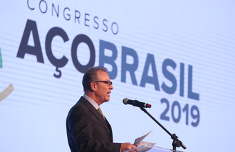 Bento Albuquerque, do MME participa da abertura do 30º Congresso Aço Brasil