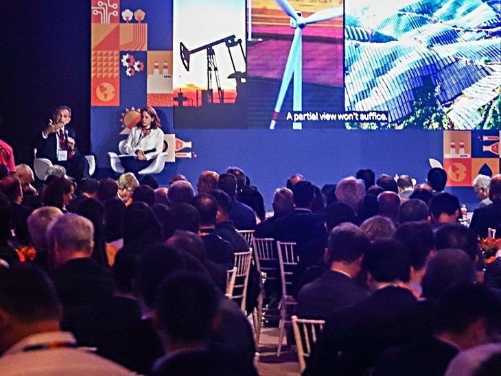 Brasil será um dos líderes globais em transição energética, analisa VP de Global Energy da S&P Global Insights