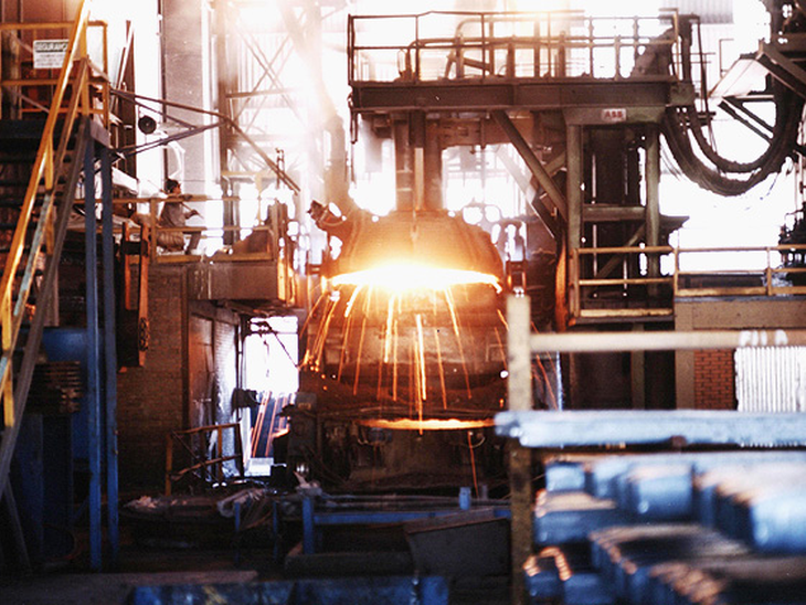 Produção industrial avança em nove estados