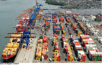 Porto de Santos prevê triplicar movimento em 15 anos