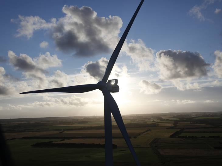 Universidade investe em energia eólica