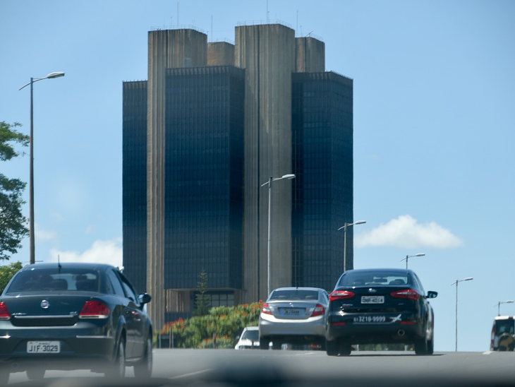 Copom: redução de consumo e investimentos tem sido mais intenso do que previsto