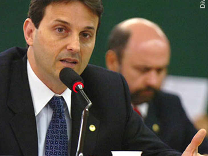 Câmara aprova regime de partilha do pré-sal