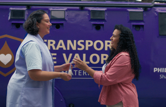 Philips Avent transforma "ouro líquido" em Carga Preciosa para incentivar doação de leite materno no Agosto Dourado