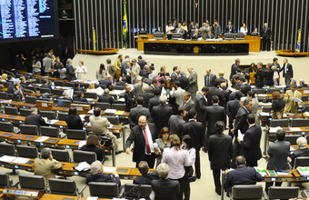 Câmara deixa para agosto votação do projeto dos royalties