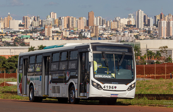 Londrina entra para a história em demonstração inédita com ônibus movido 100% a biometano no transporte urbano