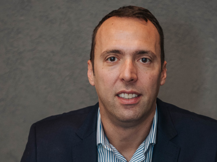 Confundir prompt com solução é o erro silencioso no uso da IA no negócio, por Fernando Baldin