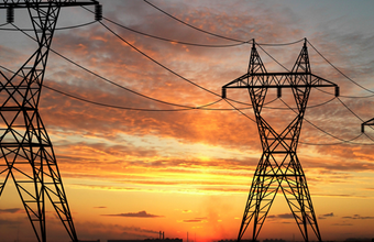 Novas pesquisas da Schneider Electric preveem impacto da IA no consumo de energia