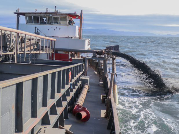 Porto de Imbituba debate a dragagem de manutenção do canal de acesso