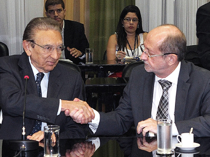 Reive Barros dos Santos toma posse como diretor da Aneel