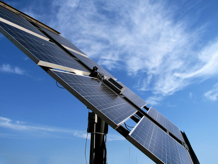 UL recebe prêmio de US$ 1,35 milhões para financiar pesquisa sobre materiais de módulos solar