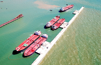 Açu Petróleo e Petrogal renovam contrato para transbordo de petróleo no Porto do Açu