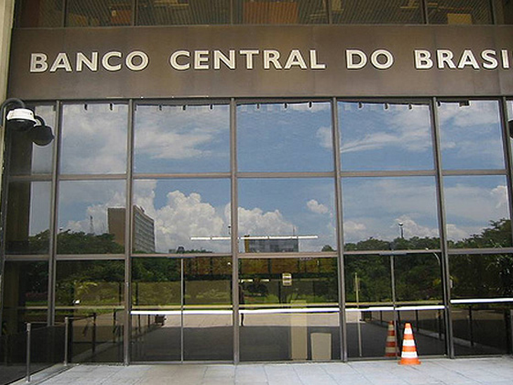 Projeção para a inflação oficial em 2012 tem oitava alta seguida