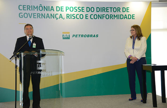 João Elek toma posse como Diretor de Governança, Risco e Conformidade