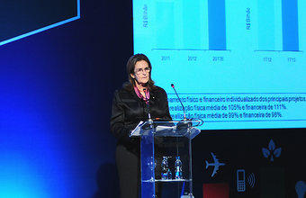 Foster destaca contribuição da Petrobras para infraestrutura do Brasil