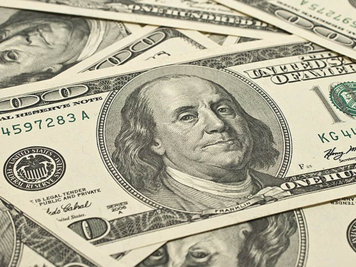 Entradas de dólares no país superam saídas em US$ 1,316 bi