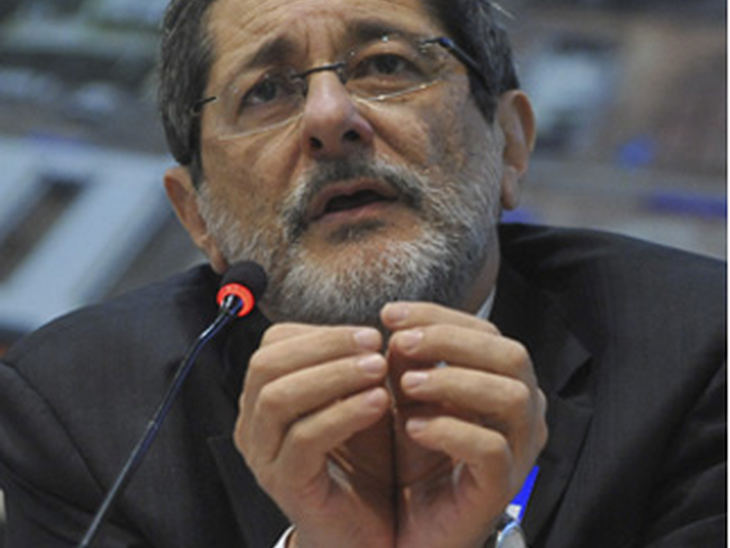 Gabrielli descarta assinatura de contratos novos para fornecimento de gás a partir de 2016