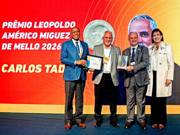 Inovação tecnológica e dedicação à indústria marcam premiação no encerramento da ROG.e 2026