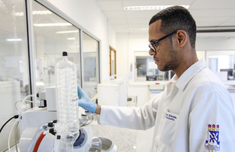 UFBA e BG Brasil inauguram Centro de Excelência em Geoquímica do Petróleo em Salvador