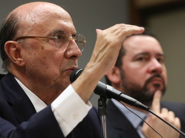 Apesar das perturbações de diversas naturezas a nossa economia está caminhando, diz ministro