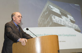 Pedro Parente diz que política de preços da Petrobras será mantida  