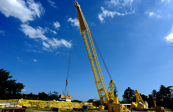 Petrobras recebe primeiro guindaste offshore com conteúdo local