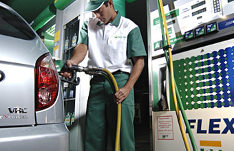 Grupo discutirá desenvolvimento de tecnologias para que carros poupem combustível  