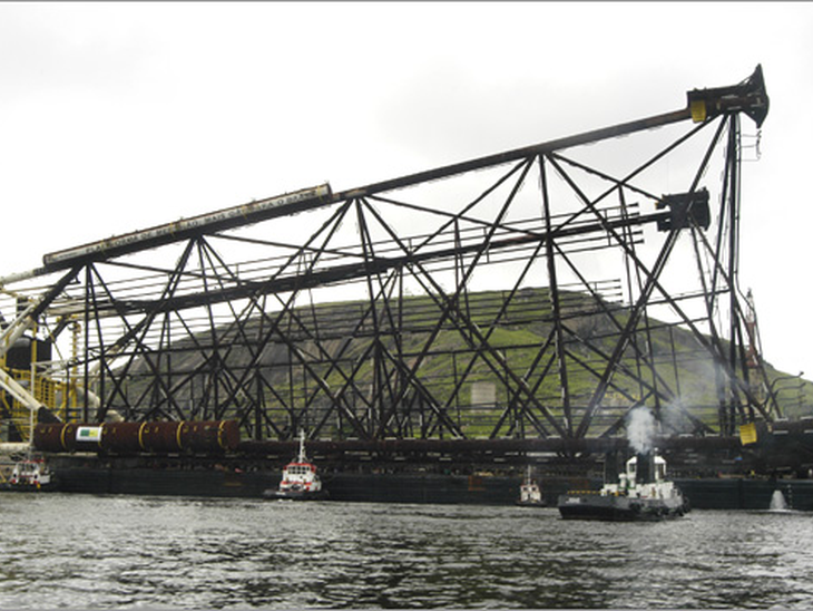 Jaqueta de Mexilhão segue hoje para a Bacia de Santos