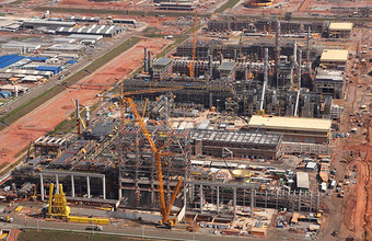 Obras do Comperj são retomadas