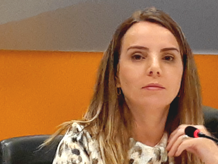 Renata Beckert Isfer é a nova secretária de Petróleo, Gás Natural e Biocombustíveis do MME