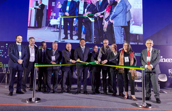 Com previsão de mais de R＄ 2 bi em negócios, abertura da FIEE 2023 ressalta conectividade da indústria